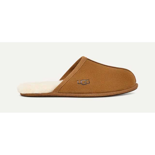 The Ugg Men's Scuff Slippers in Chestnut Brown